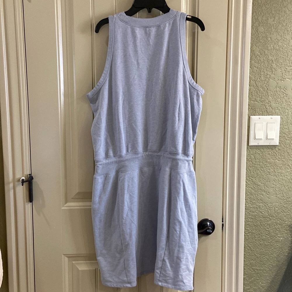 Pullover Athletic Dress by The NorthFace Brand.  EUC! - Picture 10 of 16